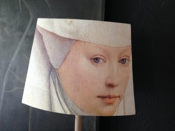 Abat jour pans coupés portrait bonne soeur époque Renaissance